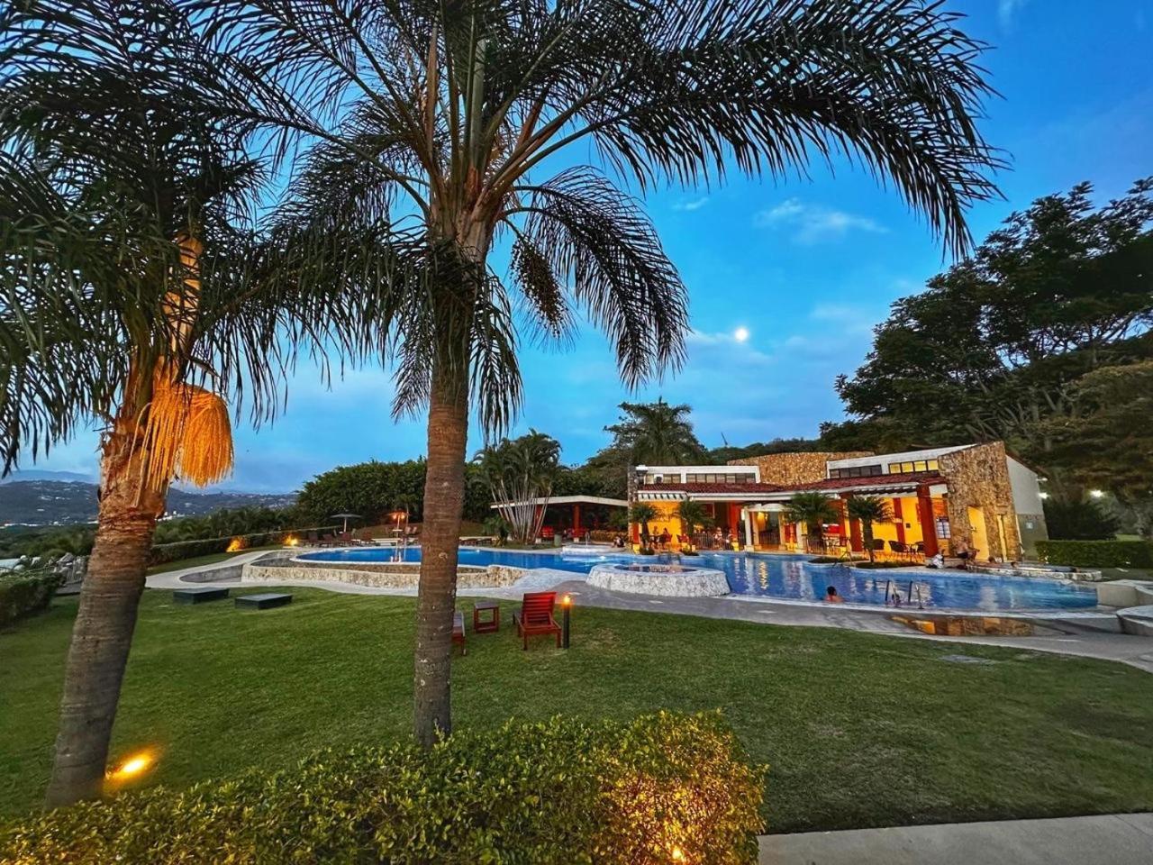 Cr Mariposa Rentals Comfortable Penthouse, Ac, Pool, Gym, Tennis Santa Ana  Εξωτερικό φωτογραφία